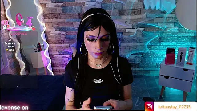 Snapshot of boyfox_tay chatting on October 28, 3:54 am boyfox tay online show from October 28, 3:54 am