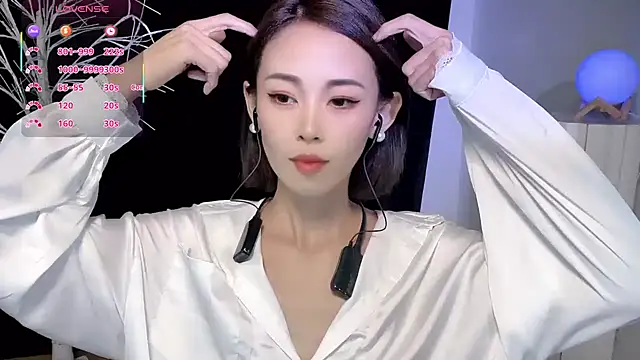 xiaoyue8888 online show from September 20, 1:01 pm