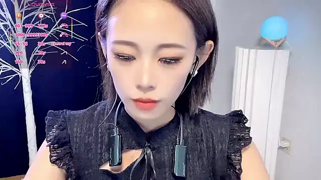 xiaoyue8888 online show from September 26, 1:42 am