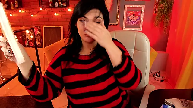 Snapshot of MaryHarrys chatting on October 19, 8:42 pm MaryHarrys online show from October 19, 8:42 pm