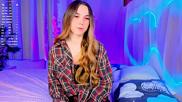 -CindyLou online show from October 4, 8:29 pm