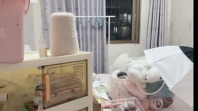 puppy-999 online show from December 16, 10:42 am