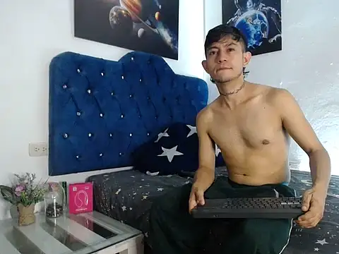 Arturocontreras11 online show from June 19, 9:13 am