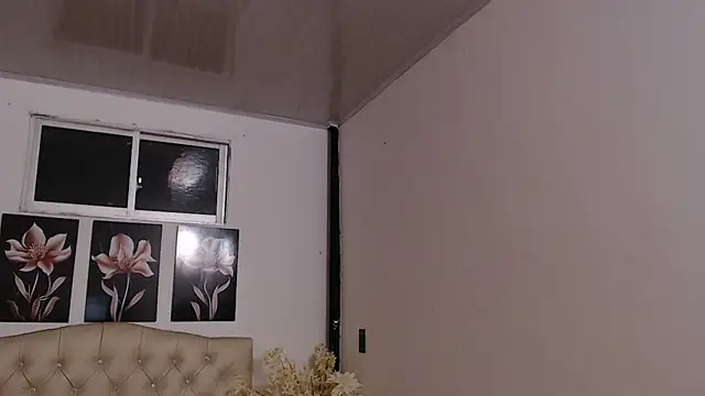 pinky f00x online show from September 14, 12:10 am