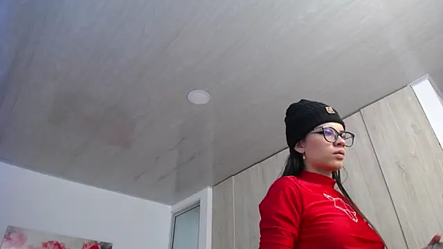 pinky f00x online show from September 18, 10:01 pm