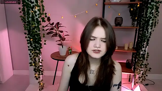 Dilara xBaby online show from June 16, 2:30 pm