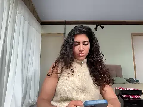 Snapshot of deusaludovica chatting on May 30, 1:19 pm deusaludovica online show from May 30, 1:19 pm