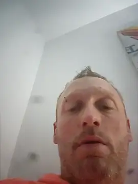 Snapshot of Scott654538 chatting on April 30, 5:47 am Scott654538 online show from April 30, 5:47 am