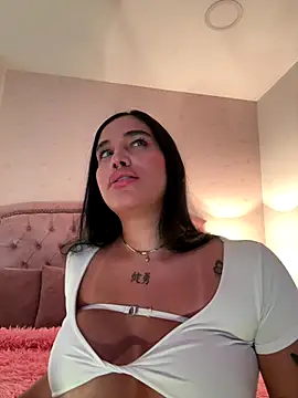 Bella  Wood online show from December 14, 8:13 pm