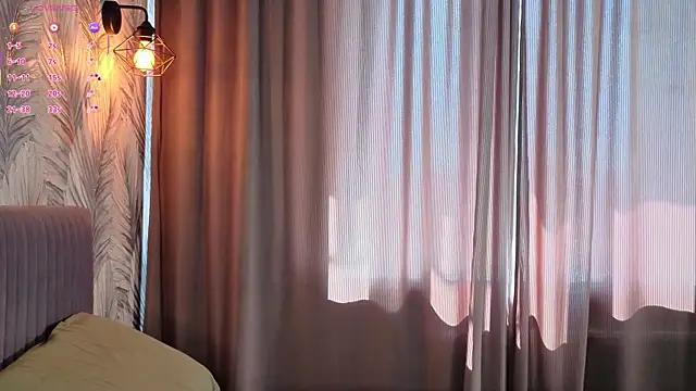 ElvinaRose online show from July 15, 7:02 am