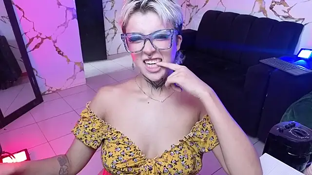Rebeka-baker online show from April 27, 4:05 pm