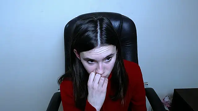 RosaRay  online show from February 3, 8:41 am