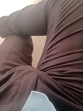 mkallu1995 online show from October 17, 7:44 am