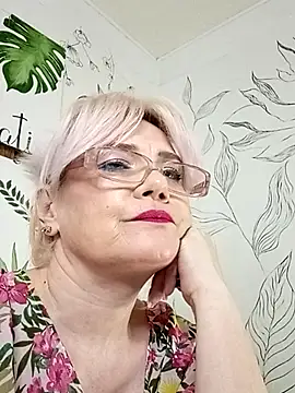 Catty Lady online show from July 11, 7:16 pm