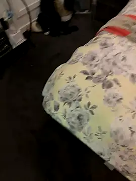 Snapshot of Reacher110565 chatting on November 28, 2:20 pm Reacher110565 online show from November 28, 2:20 pm