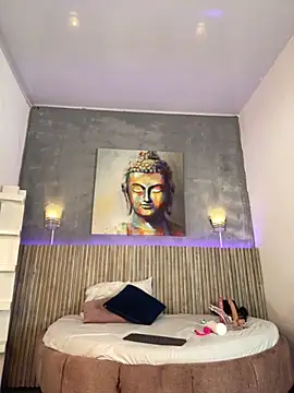 Saracooper   online show from October 20, 3:29 am