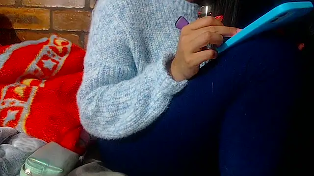 Snapshot of sabrina_v_ chatting on September 24, 3:43 am sabrina v online show from September 24, 3:43 am