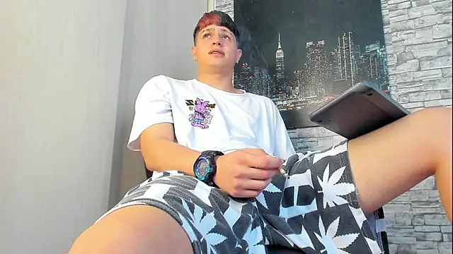 Themasterhades 777 online show from October 10, 8:30 pm