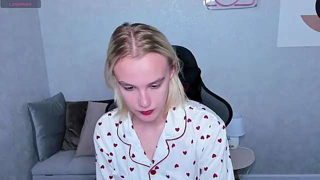 Carolin Miller online show from September 26, 8:07 am