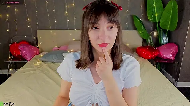 Snapshot of Carrie_Roberts chatting on February 12, 9:15 am Carrie Roberts online show from February 12, 9:15 am