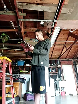 Snapshot of himNIGuys chatting on February 15, 10:28 pm himNIGuys online show from February 15, 10:28 pm