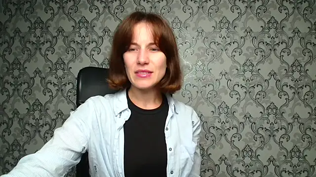 Snapshot of Kelly_Kisss chatting on October 24, 11:17 am Kelly Kisss online show from October 24, 11:17 am