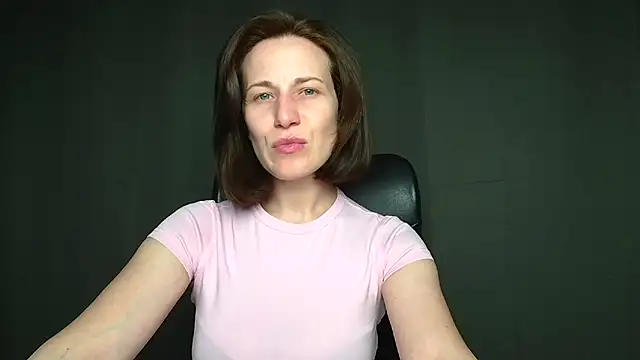 Kelly Kisss online show from April 26, 11:19 am