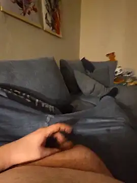 Snapshot of Kuramax4 chatting on December 15, 11:31 pm Kuramax4 online show from December 15, 11:31 pm