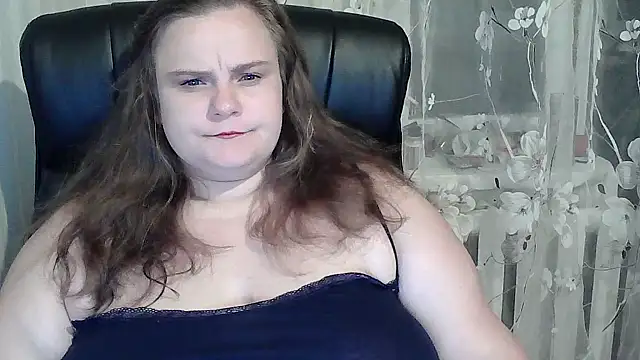 HollyXEva online show from September 9, 8:19 pm
