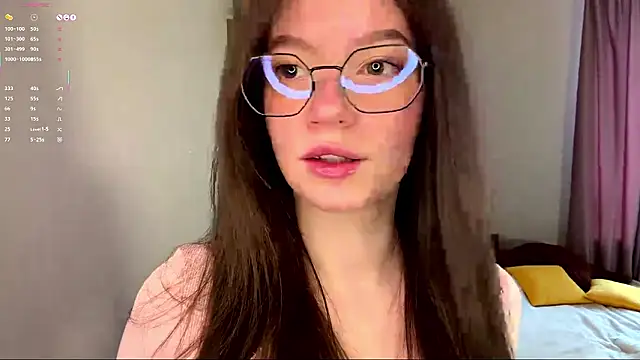 Snapshot of SilverGalen chatting on February 26, 5:06 am SilverGalen online show from February 26, 5:06 am