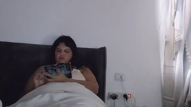 maayanlevi2 online show from March 25, 2:56 pm