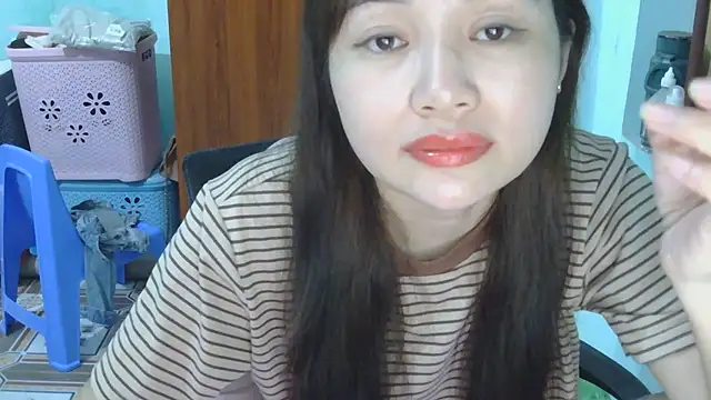 Uhem112 online show from October 9, 1:20 pm