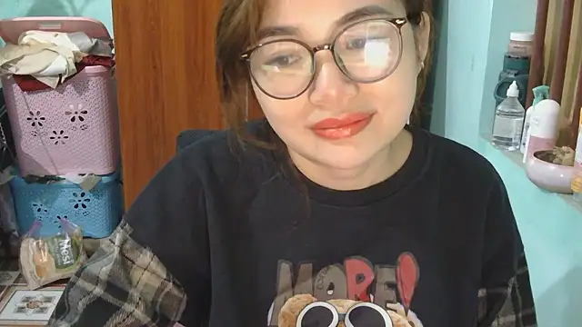 Uhem112 online show from November 2, 2:41 pm