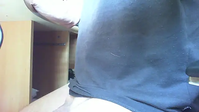 Snapshot of Babele5 chatting on July 2, 7:58 am Babele5 online show from July 2, 7:58 am