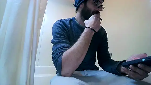 ChristopherMeade online show from October 17, 12:01 am