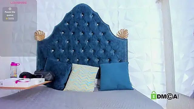  samanthaa foxx online show from February 10, 8:35 pm