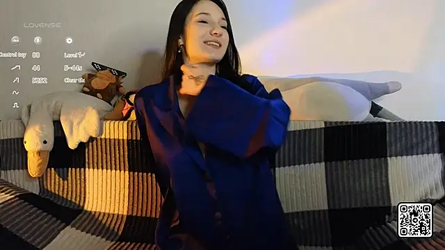 Snapshot of OdelynBagge chatting on October 28, 5:15 pm OdelynBagge online show from October 28, 5:15 pm