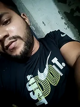 Snapshot of Kartikkartik8595 chatting on November 19, 7:25 pm Kartikkartik8595 online show from November 19, 7:25 pm