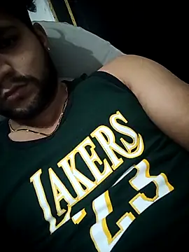 Snapshot of Kartikkartik8595 chatting on November 28, 9:39 pm Kartikkartik8595 online show from November 28, 9:39 pm