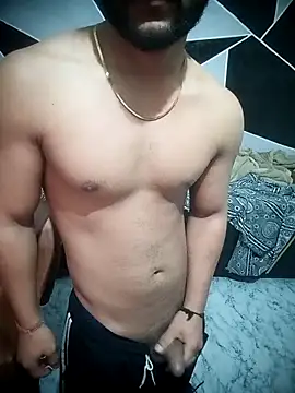 Snapshot of Kartikkartik8595 chatting on February 25, 9:57 pm Kartikkartik8595 online show from February 25, 9:57 pm