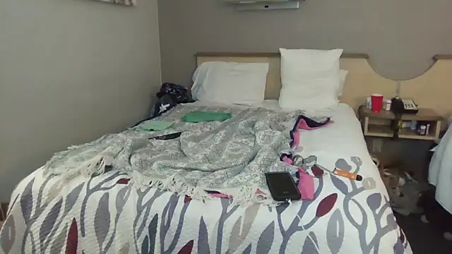 Skater1287 online show from March 12, 2:29 am