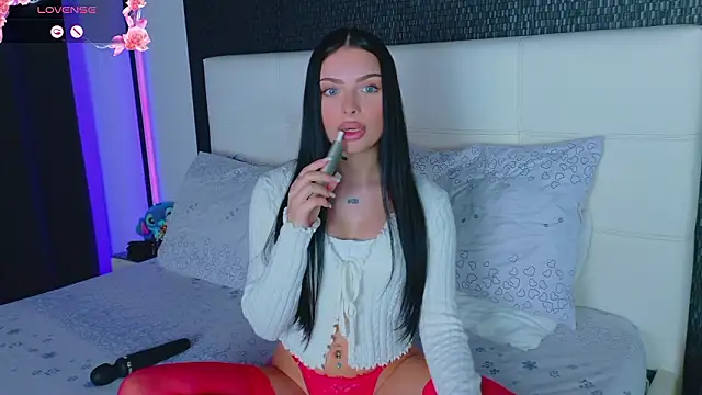 AshleyEttheenn online show from February 19, 4:14 pm