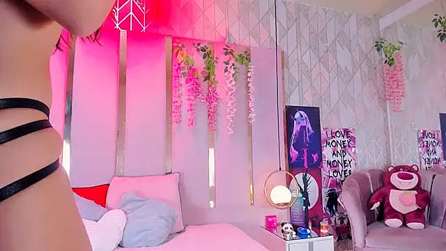 EmmaWilliam1 online show from February 22, 11:03 pm