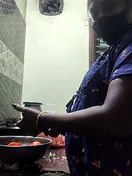 papukurty online show from September 24, 12:47 am