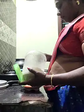 Snapshot of papukurty chatting on February 12, 2:17 am papukurty online show from February 12, 2:17 am