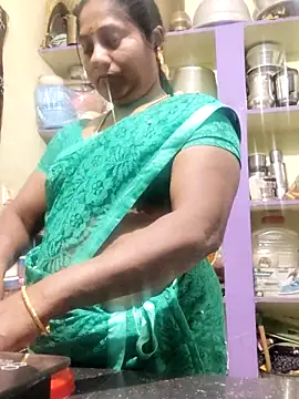 Snapshot of papukurty chatting on February 19, 2:02 pm papukurty online show from February 19, 2:02 pm