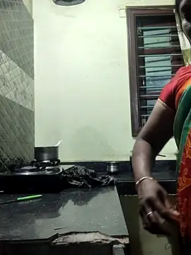 Snapshot of papukurty chatting on March 4, 1:50 pm papukurty online show from March 4, 1:50 pm