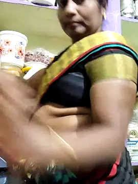 Snapshot of papukurty chatting on March 8, 2:04 am papukurty online show from March 8, 2:04 am