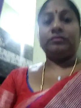 Snapshot of papukurty chatting on March 9, 2:43 pm papukurty online show from March 9, 2:43 pm