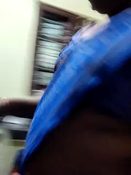 Snapshot of papukurty chatting on March 19, 1:31 am papukurty online show from March 19, 1:31 am